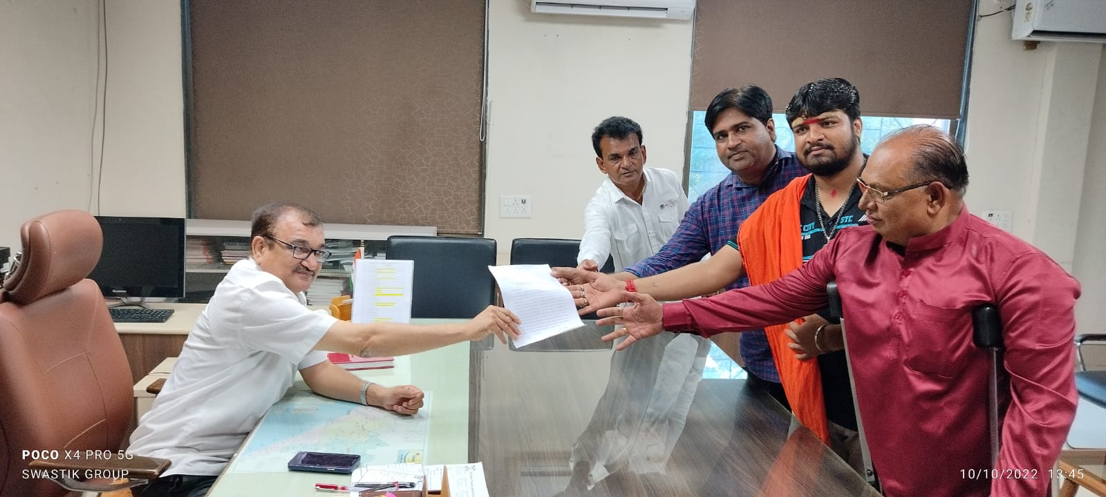 સમાજ ની વિવિધ માંગણીઓ ને લઈ ગાંધીનગર ઉપવાસ પર બેસેલ સાધુ સમાજ ને પોરબંદર ત્રિપાંખ સાધુ સમાજ નું સમર્થન